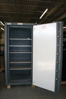 Used ISM Ultravault 6026 TL30X6 High Security Safe